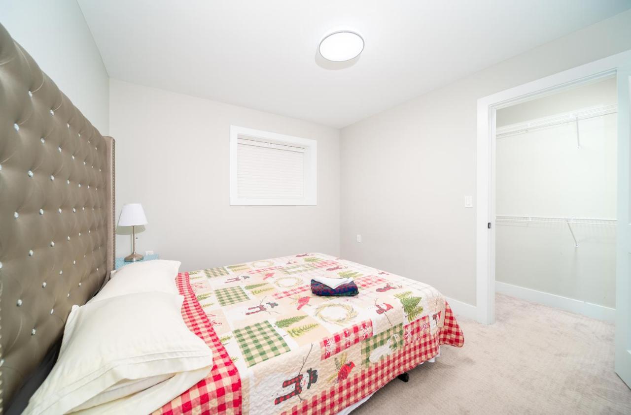 Aaron'S Sweet Home Surrey Chambre photo